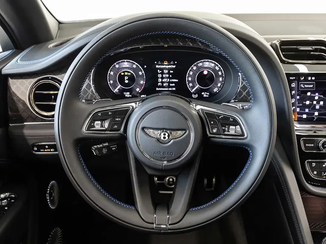 Bentley Bentayga - Thumbnail 11