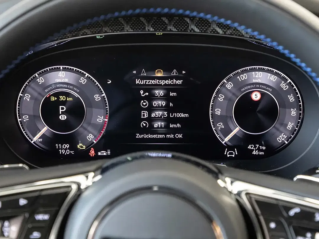 Bentley Bentayga - Thumbnail 13