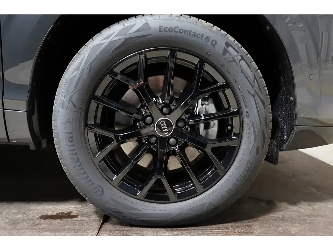 Audi Q3 - Thumbnail 13