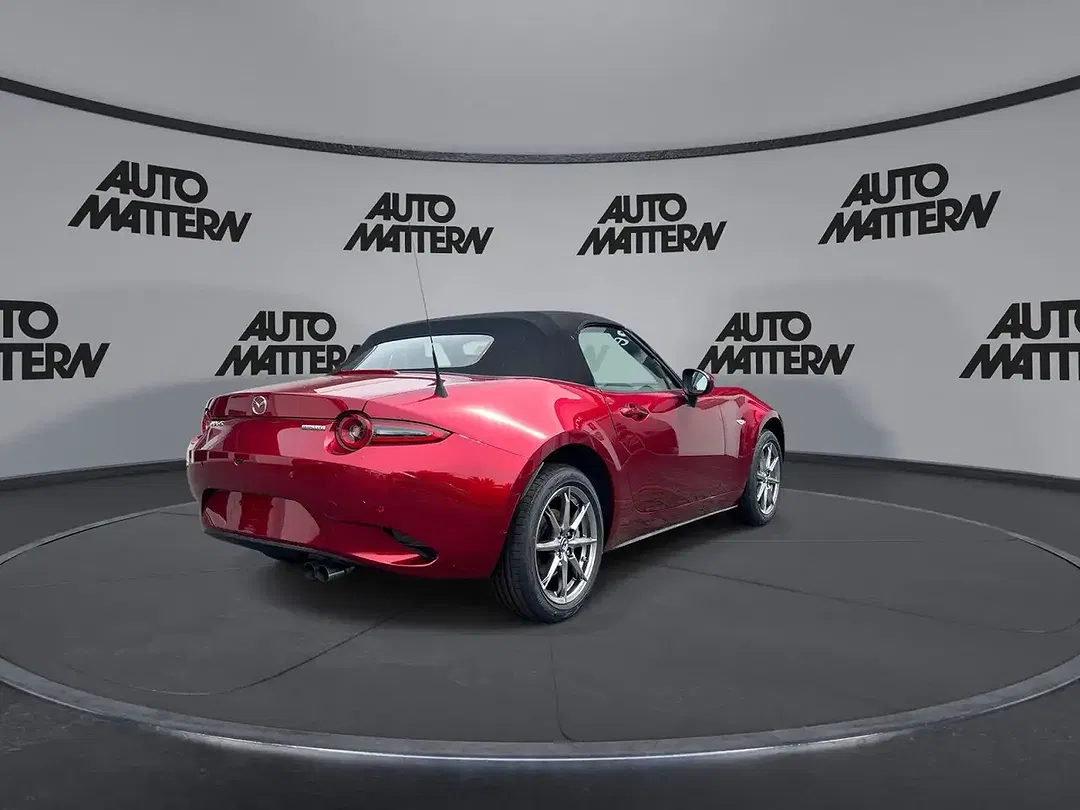 Mazda MX-5 - Thumbnail 8