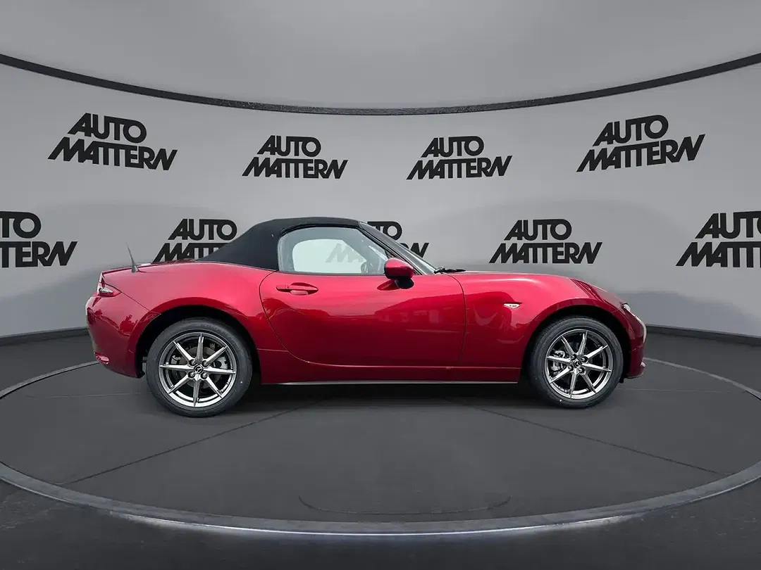 Mazda MX-5 - Thumbnail 9