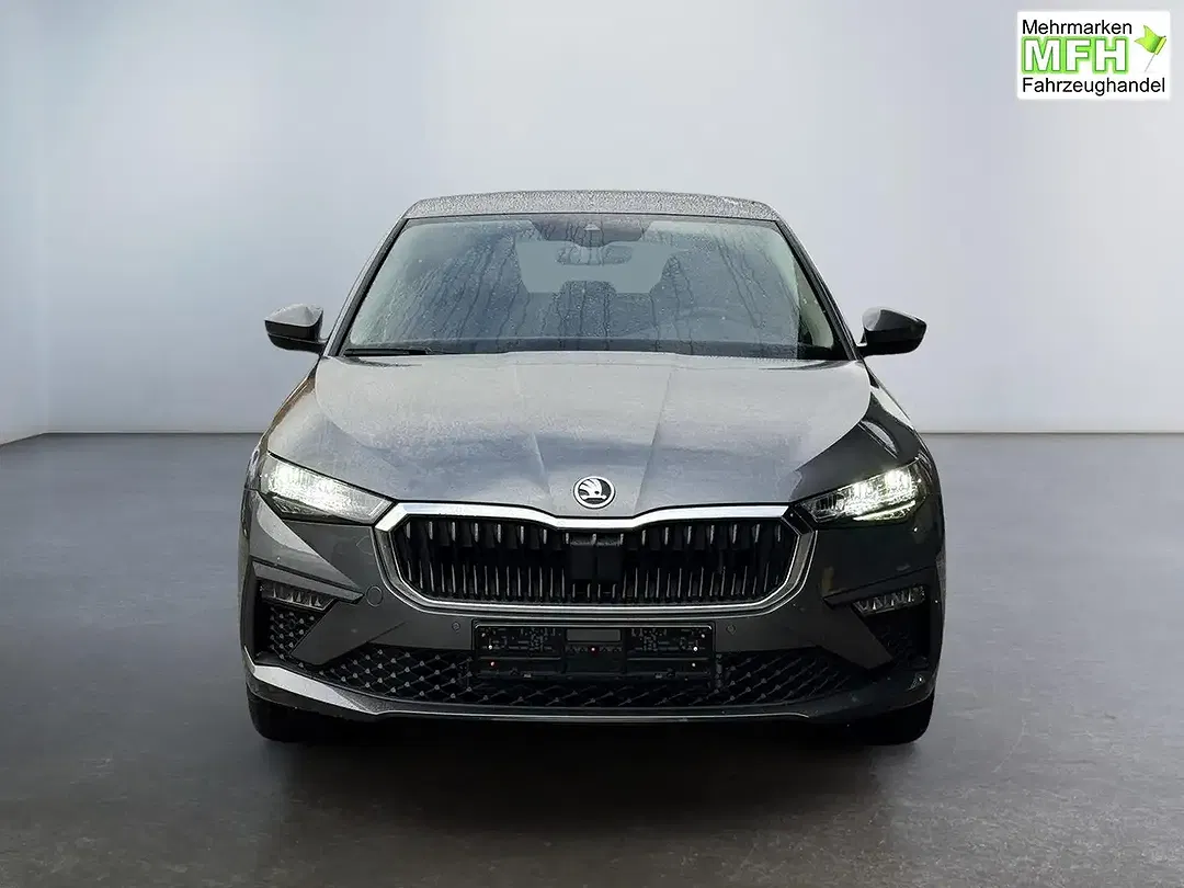 Skoda Scala - Thumbnail 2