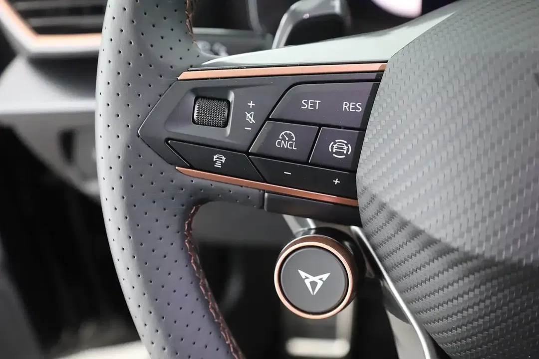 CUPRA Leon - Thumbnail 14