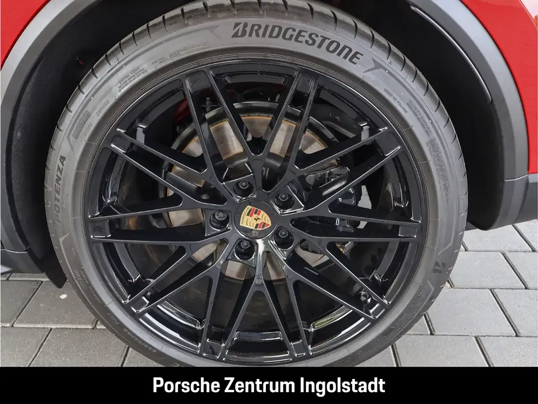 Porsche Macan - Thumbnail 8