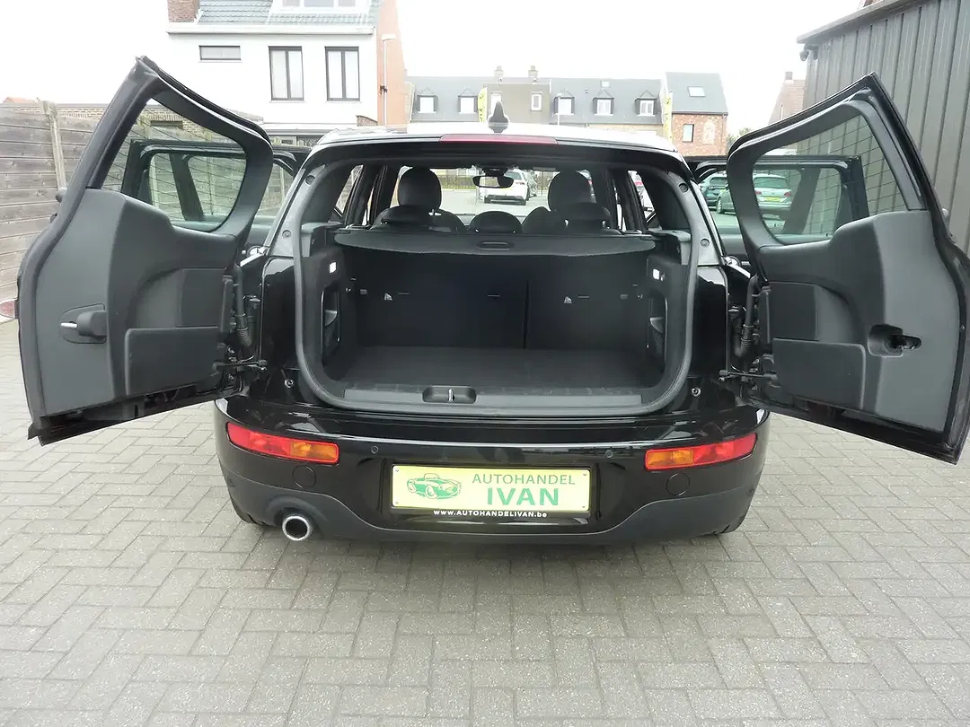 MINI Cooper Clubman - Thumbnail 8