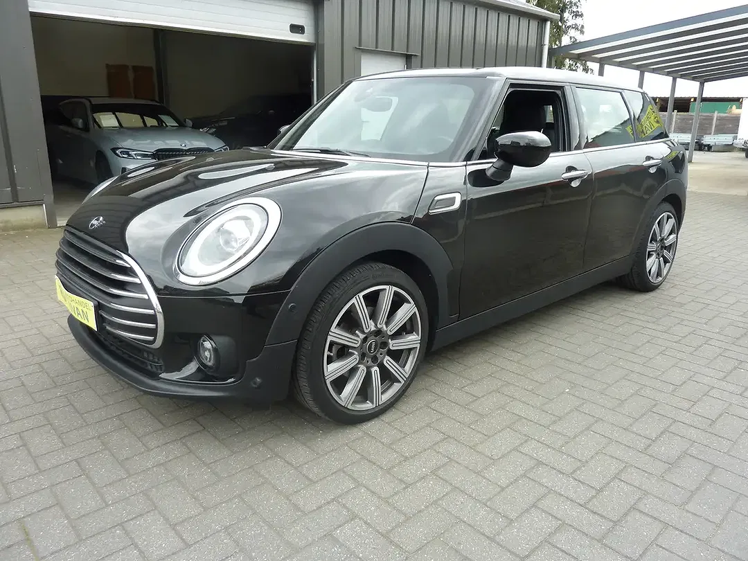 MINI Cooper Clubman - Thumbnail 2