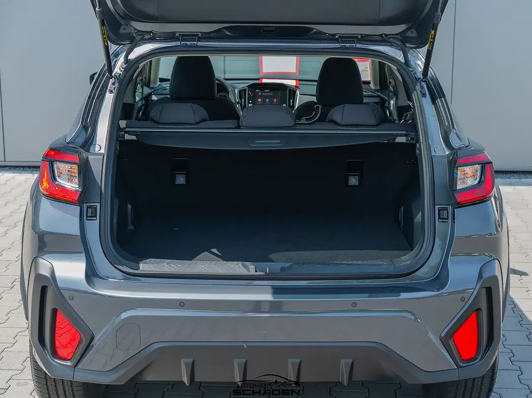 Subaru Crosstrek - Thumbnail 13