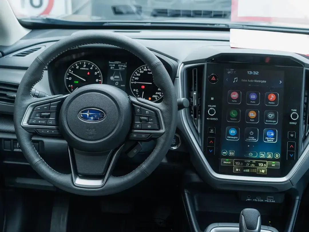 Subaru Crosstrek - Thumbnail 9