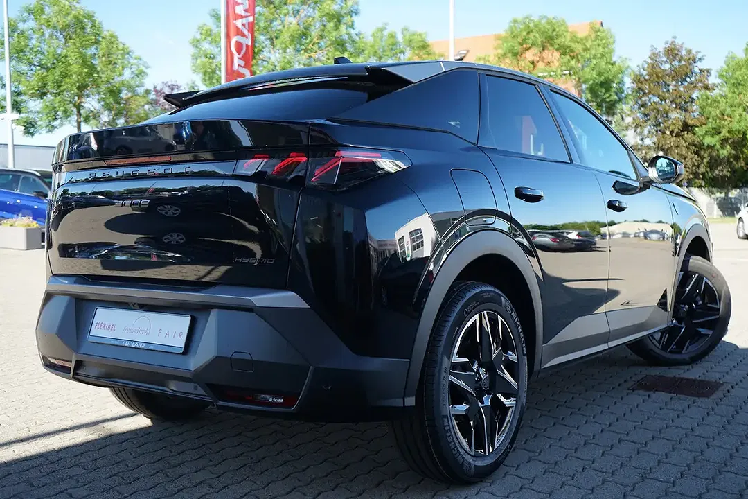 Peugeot 3008 - Thumbnail 2