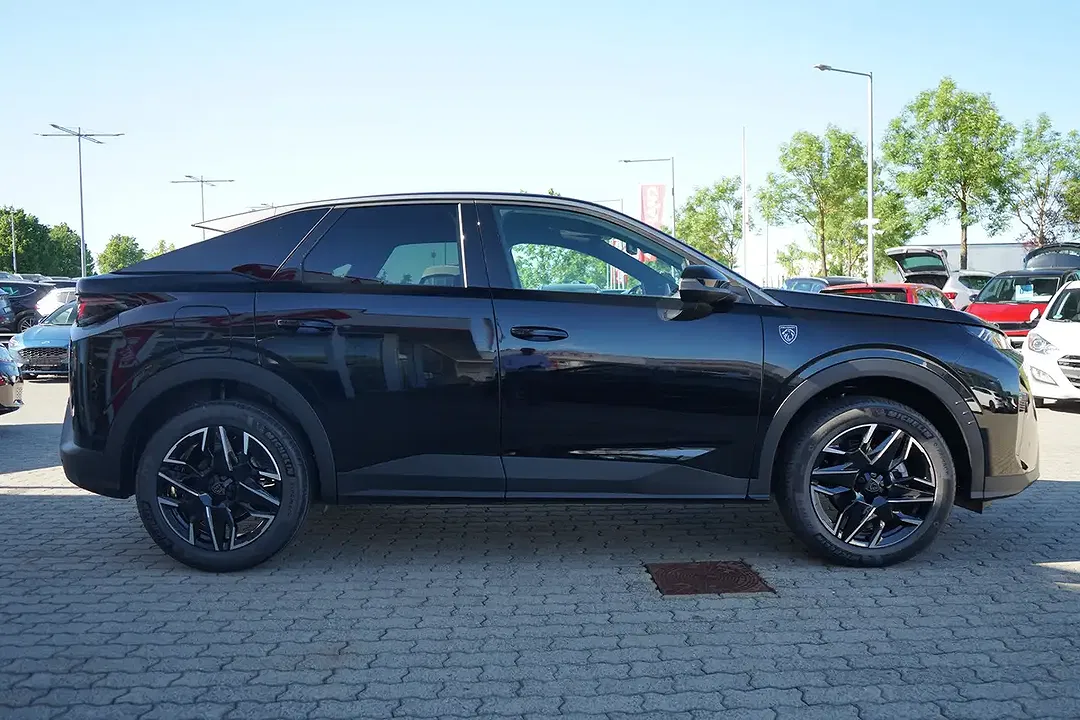 Peugeot 3008 - Thumbnail 6