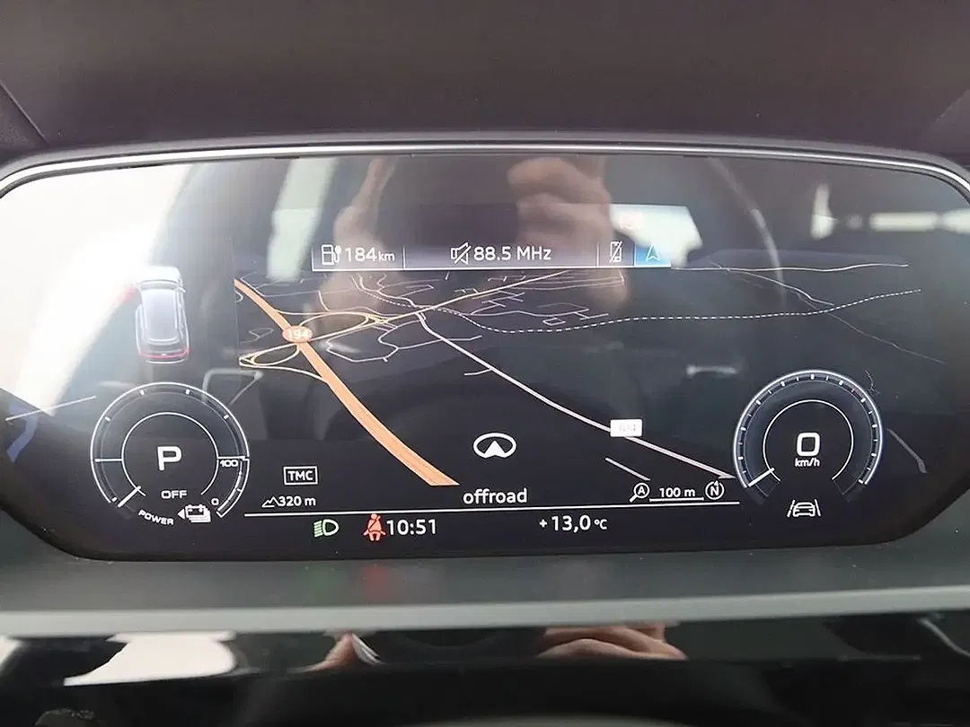 Audi e-tron - Thumbnail 18