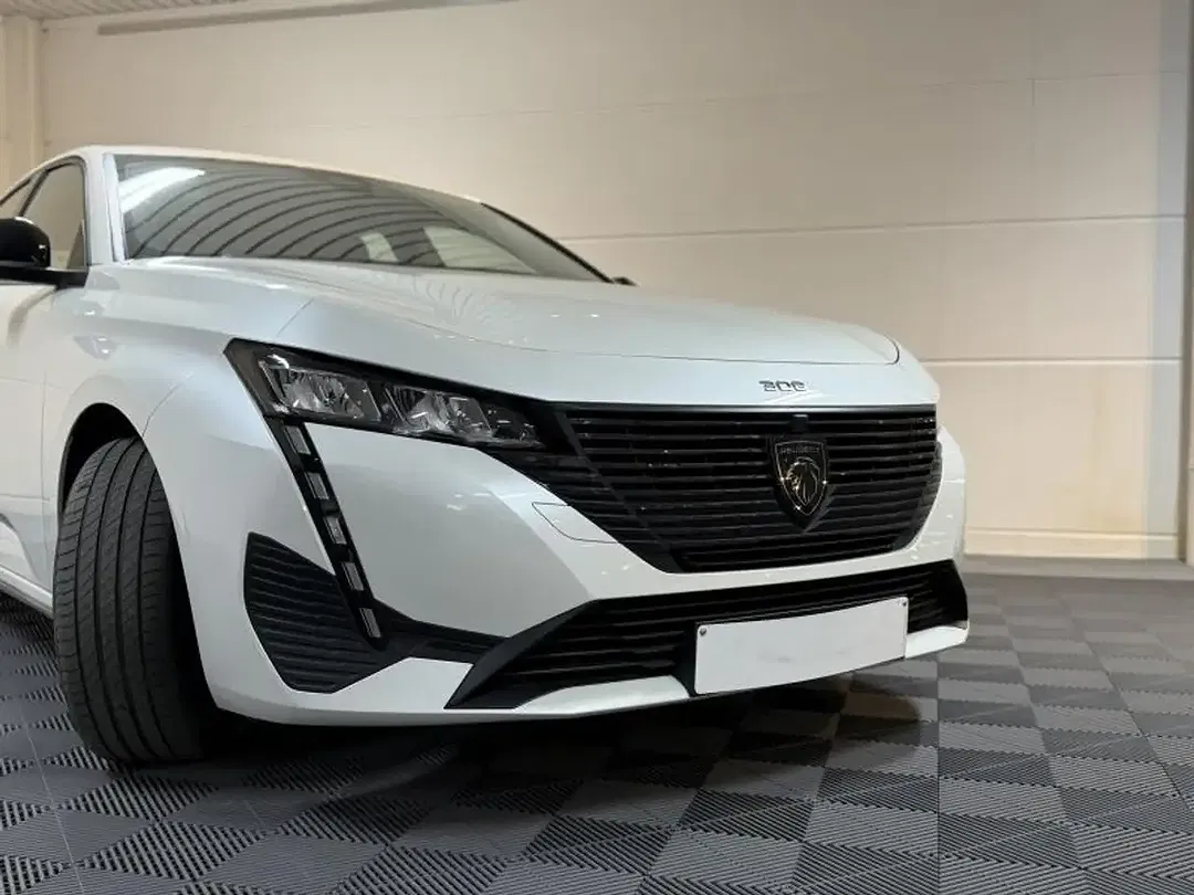 Peugeot 308 - Thumbnail 8