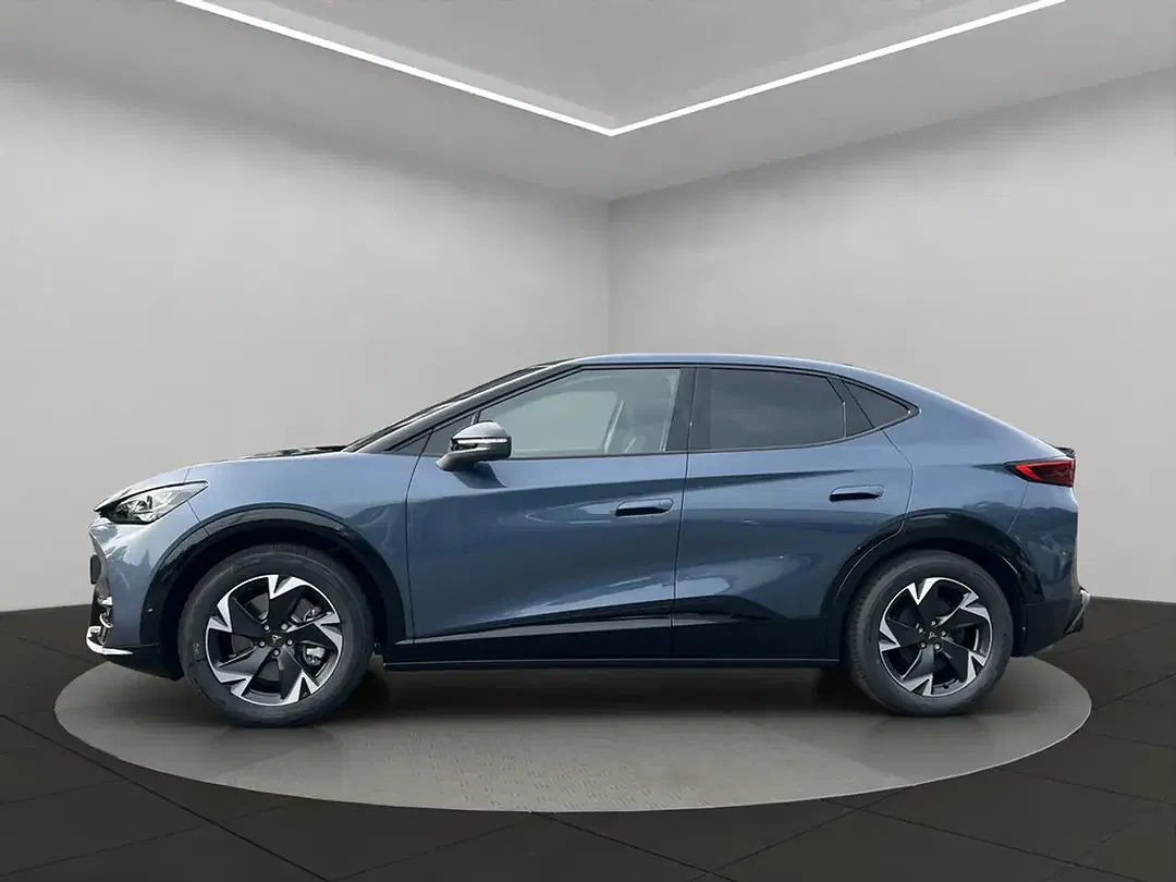 CUPRA Tavascan - Thumbnail 2