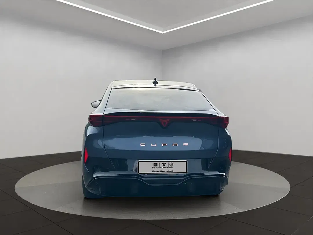 CUPRA Tavascan - Thumbnail 4
