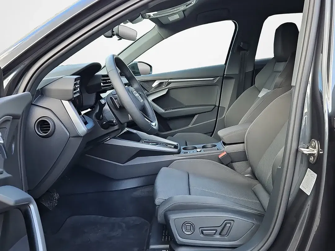 Audi A3 - Thumbnail 6
