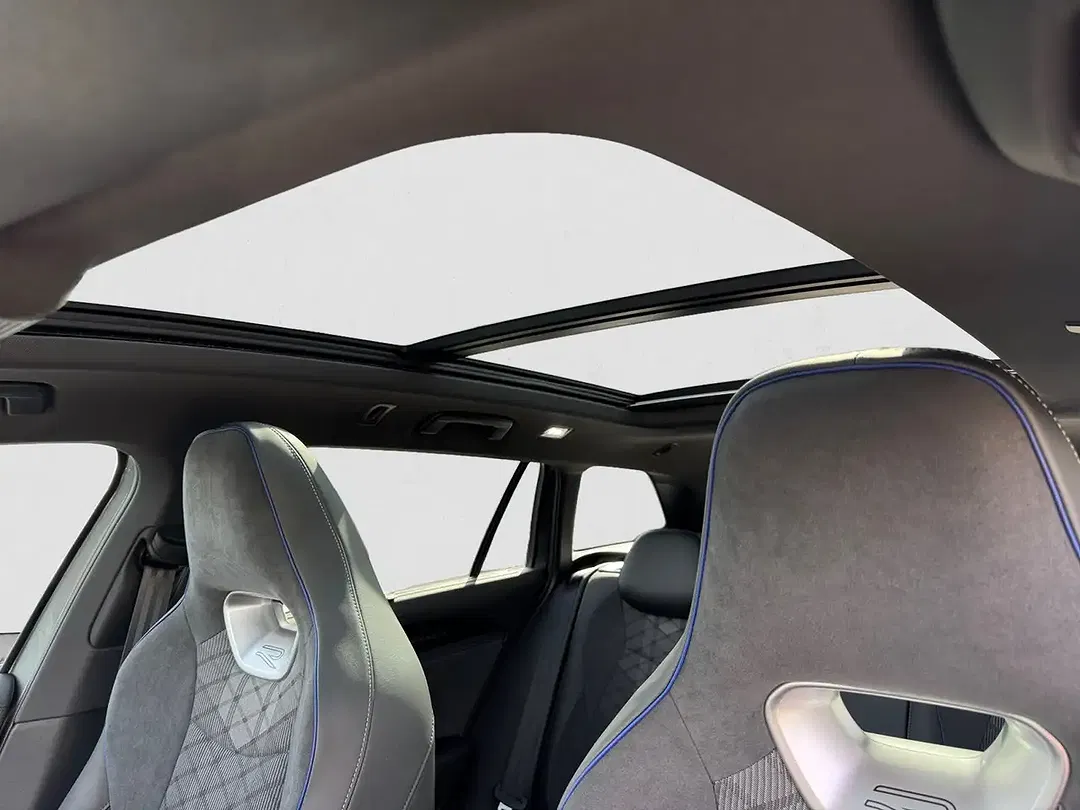 Volkswagen Passat Variant - Thumbnail 13