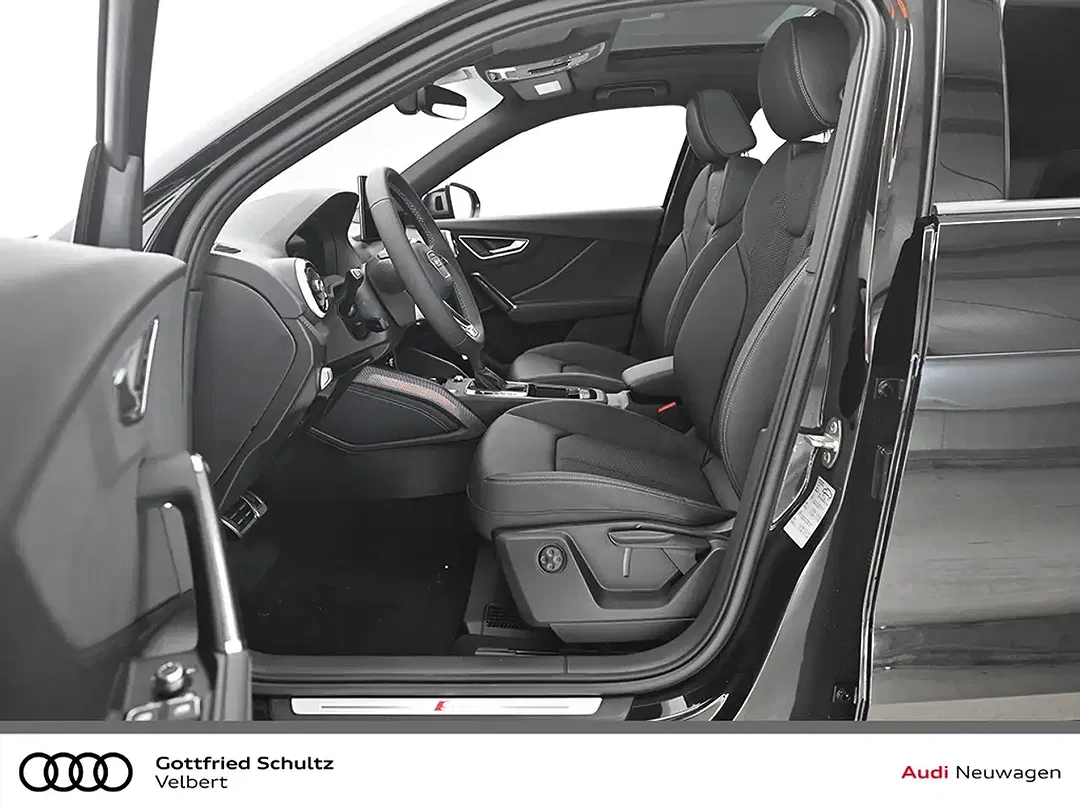 Audi SQ2 - Thumbnail 11