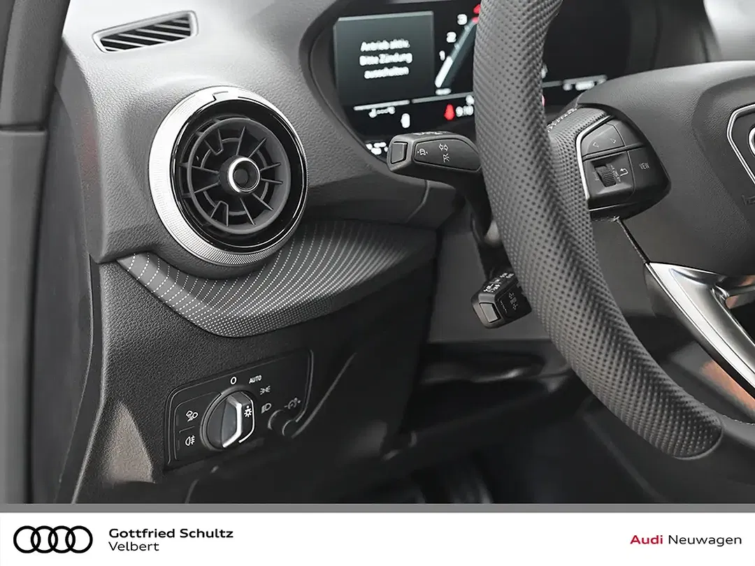 Audi SQ2 - Thumbnail 12