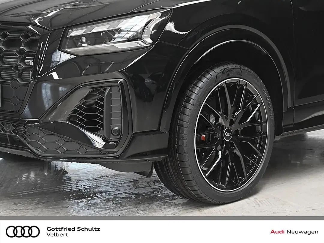 Audi SQ2 - Thumbnail 6