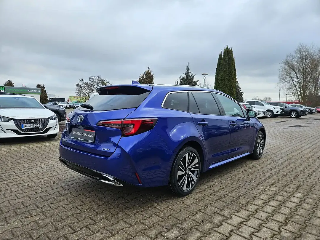 Toyota Corolla - Thumbnail 11
