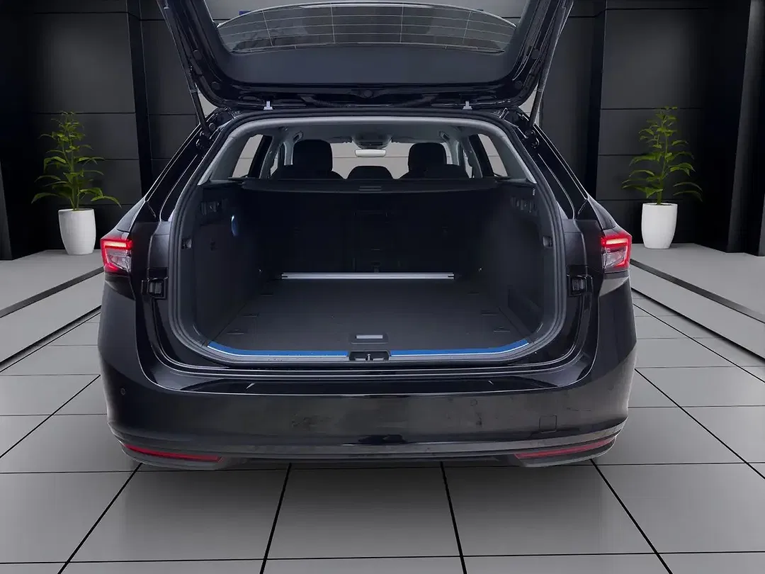 Skoda Superb - Thumbnail 5