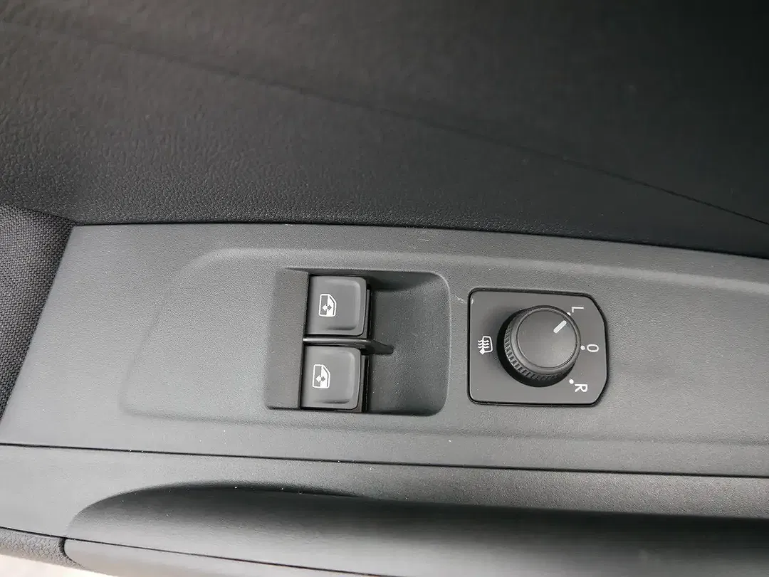 Skoda Fabia - Thumbnail 10