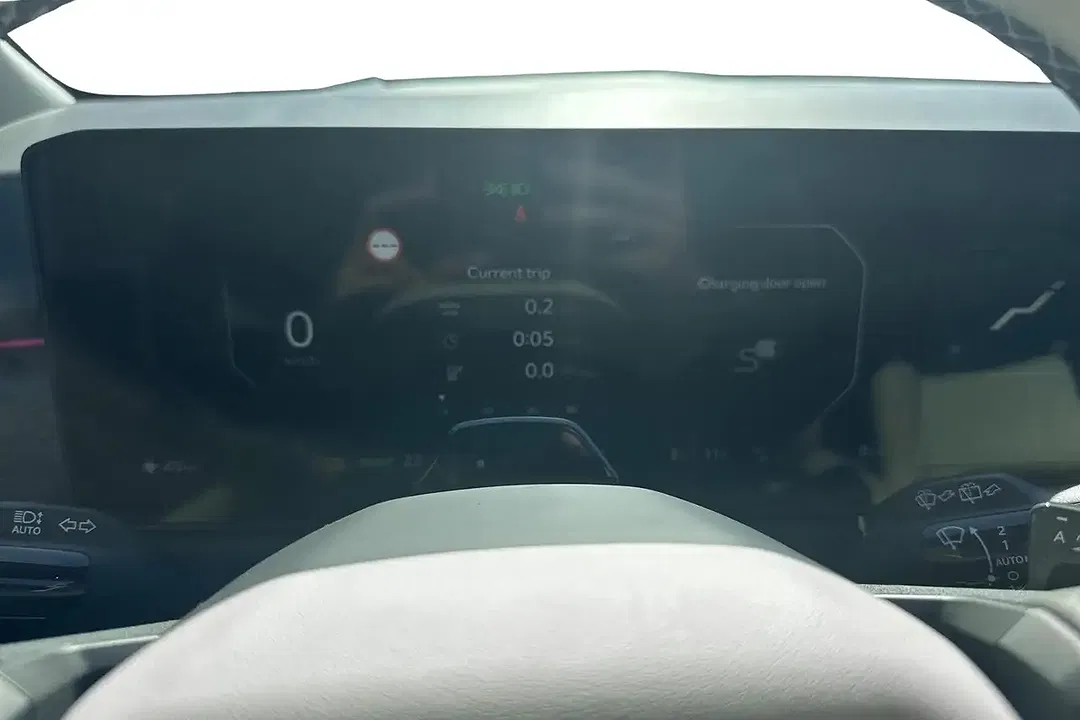 Kia EV3 - Thumbnail 13