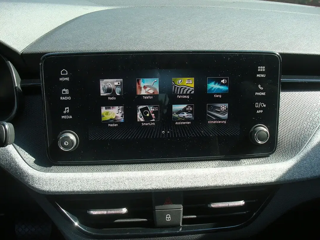 Skoda Scala - Thumbnail 13