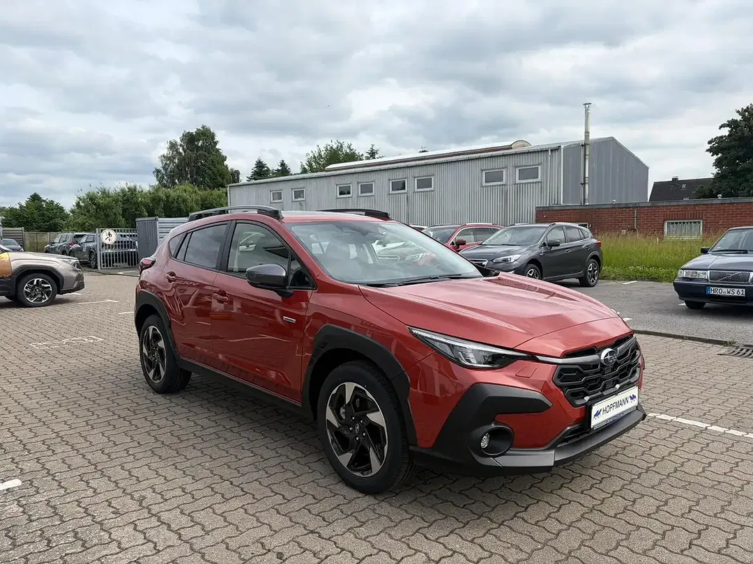 Subaru Crosstrek - Thumbnail 5