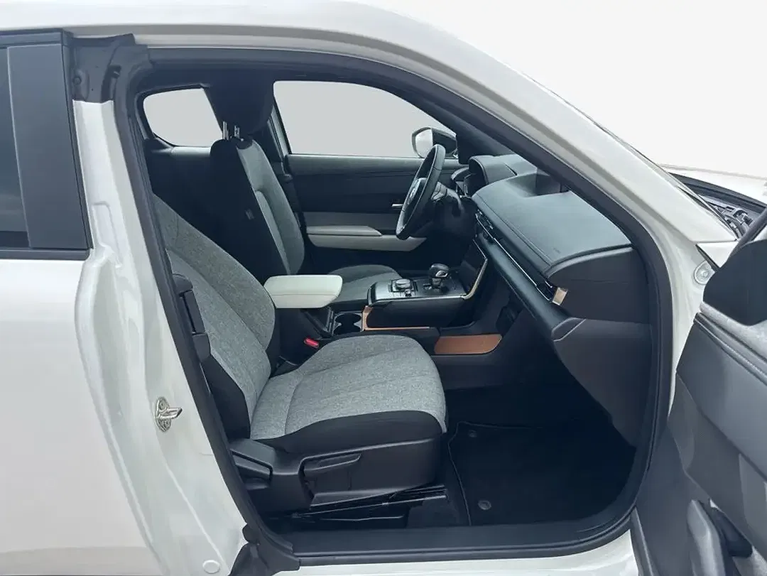 Mazda CX-30 - Thumbnail 13