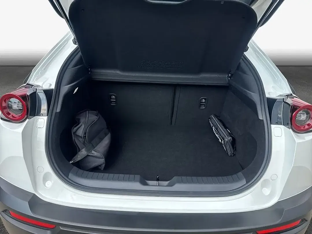 Mazda CX-30 - Thumbnail 9