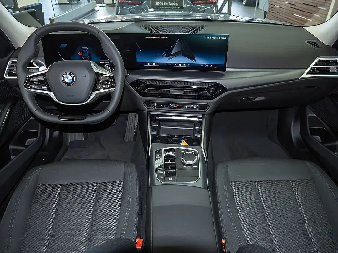 BMW 320 - Thumbnail 9