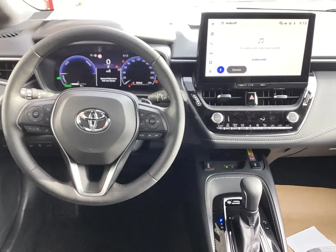 Toyota Corolla - Thumbnail 7