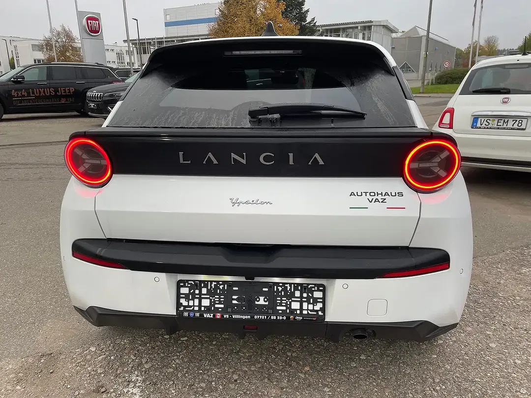 Lancia Ypsilon - Thumbnail 7