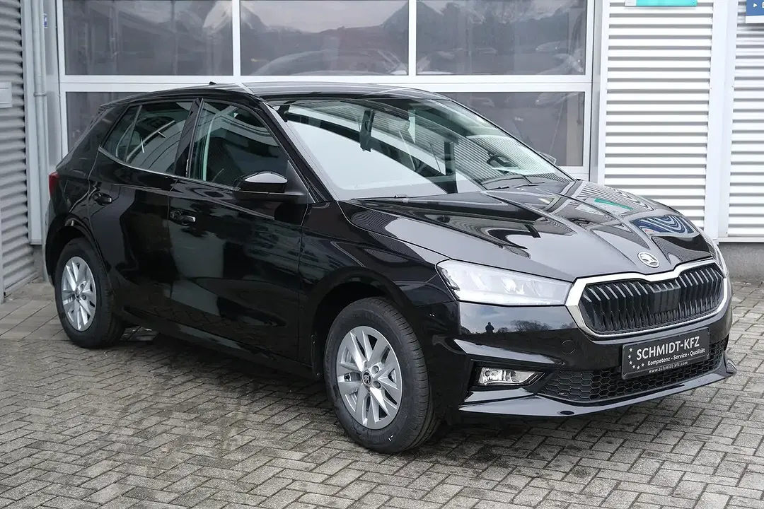 Skoda Fabia - Thumbnail 3