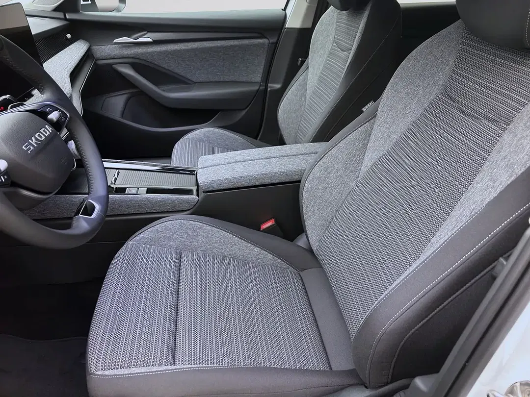 Skoda Superb - Thumbnail 10