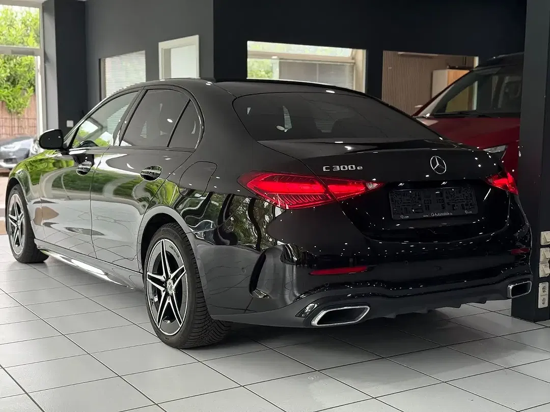 Mercedes-Benz C 300 - Thumbnail 3