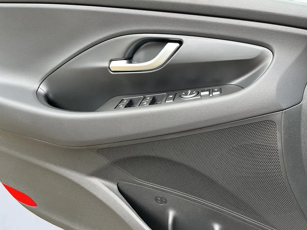 Hyundai i30 - Thumbnail 14