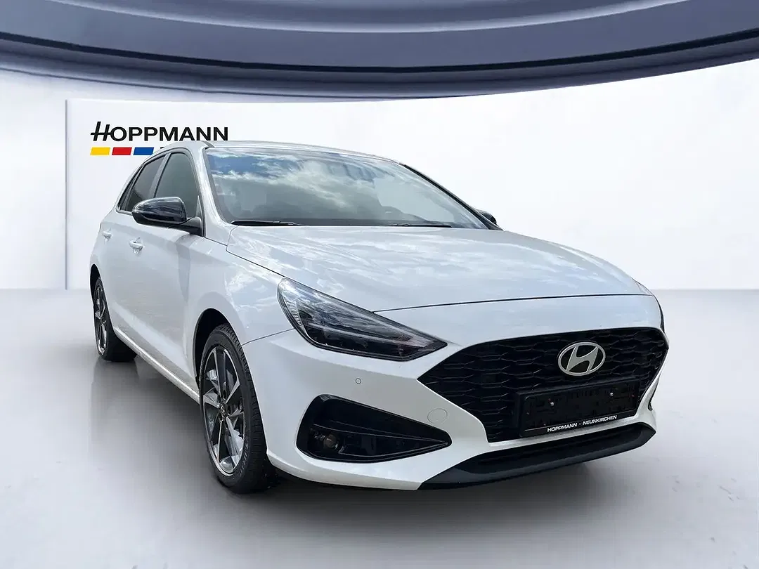 Hyundai i30 - Thumbnail 2