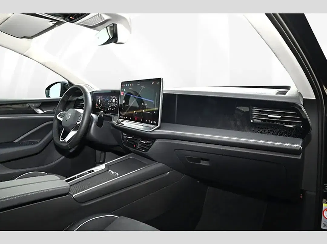Volkswagen Passat Variant - Thumbnail 10