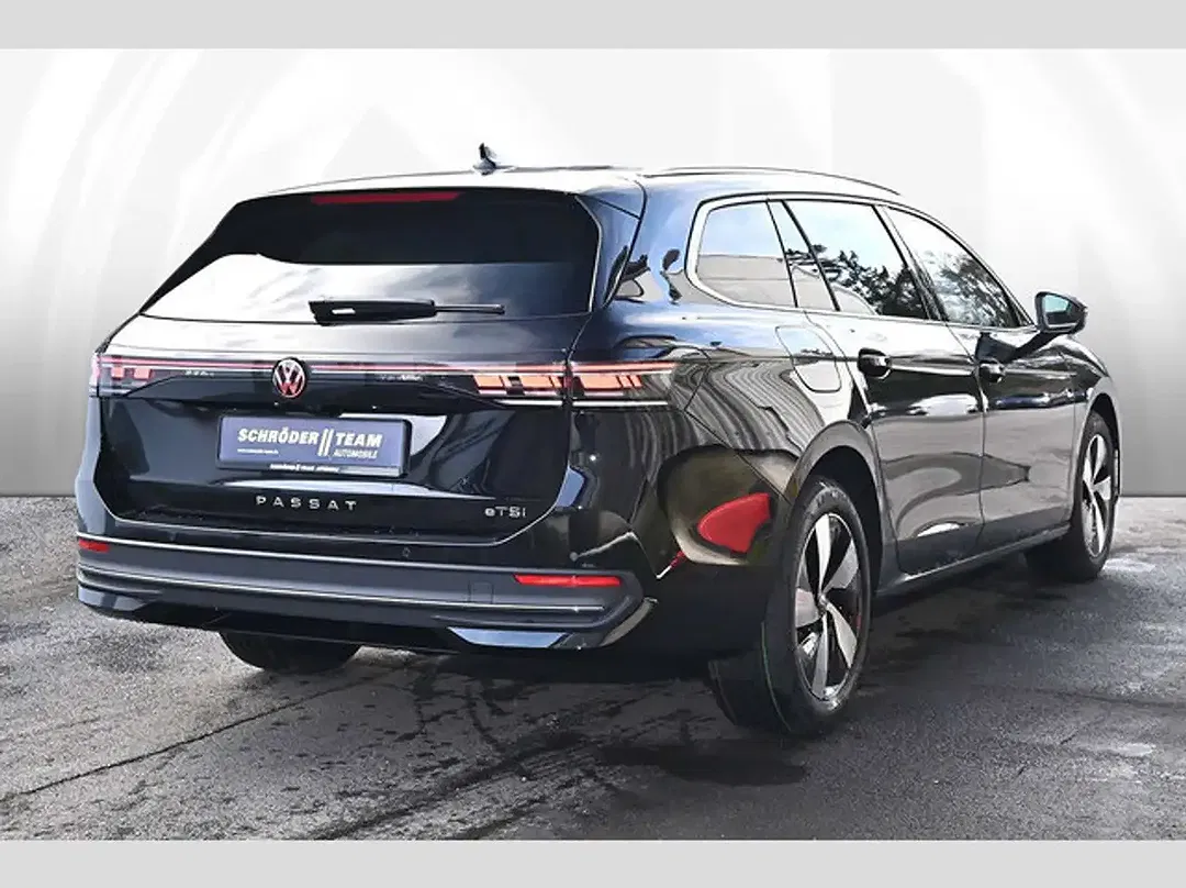 Volkswagen Passat Variant - Thumbnail 3