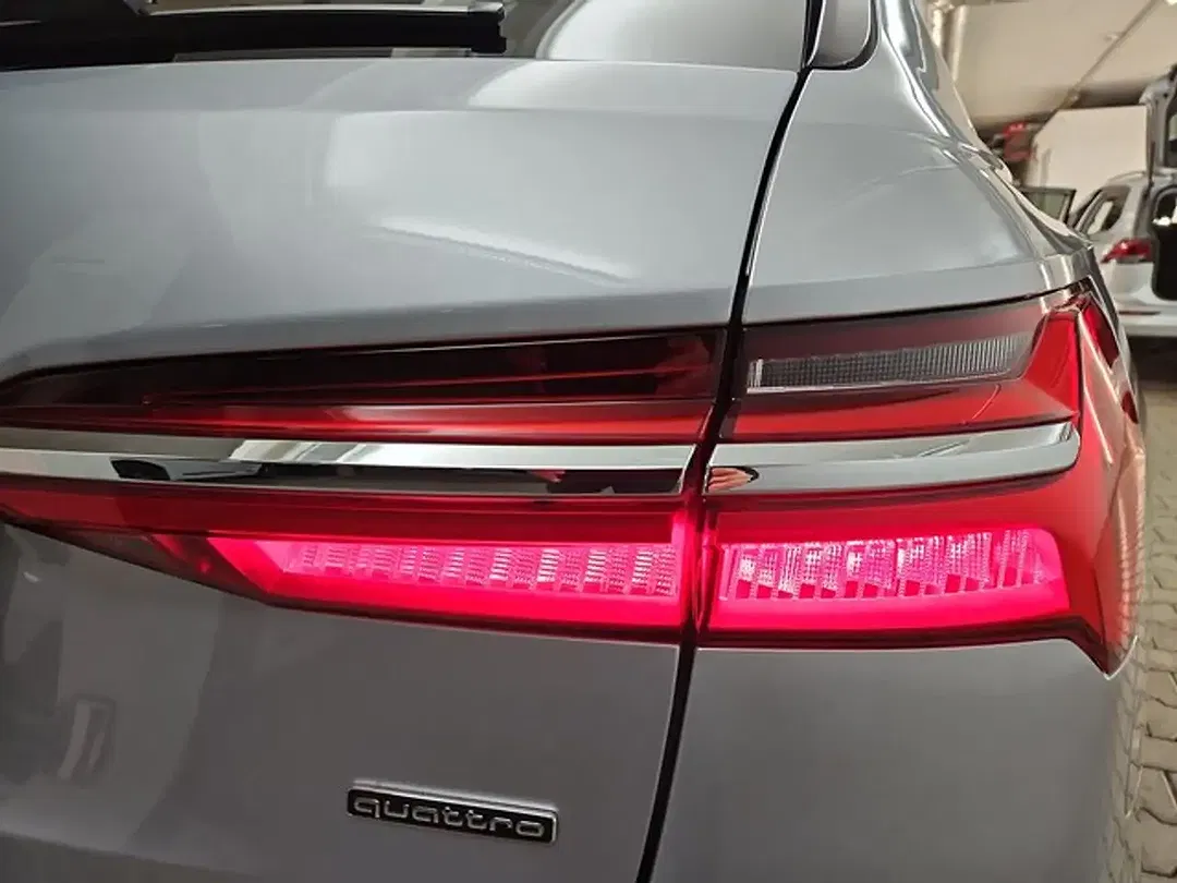 Audi A6 - Thumbnail 15