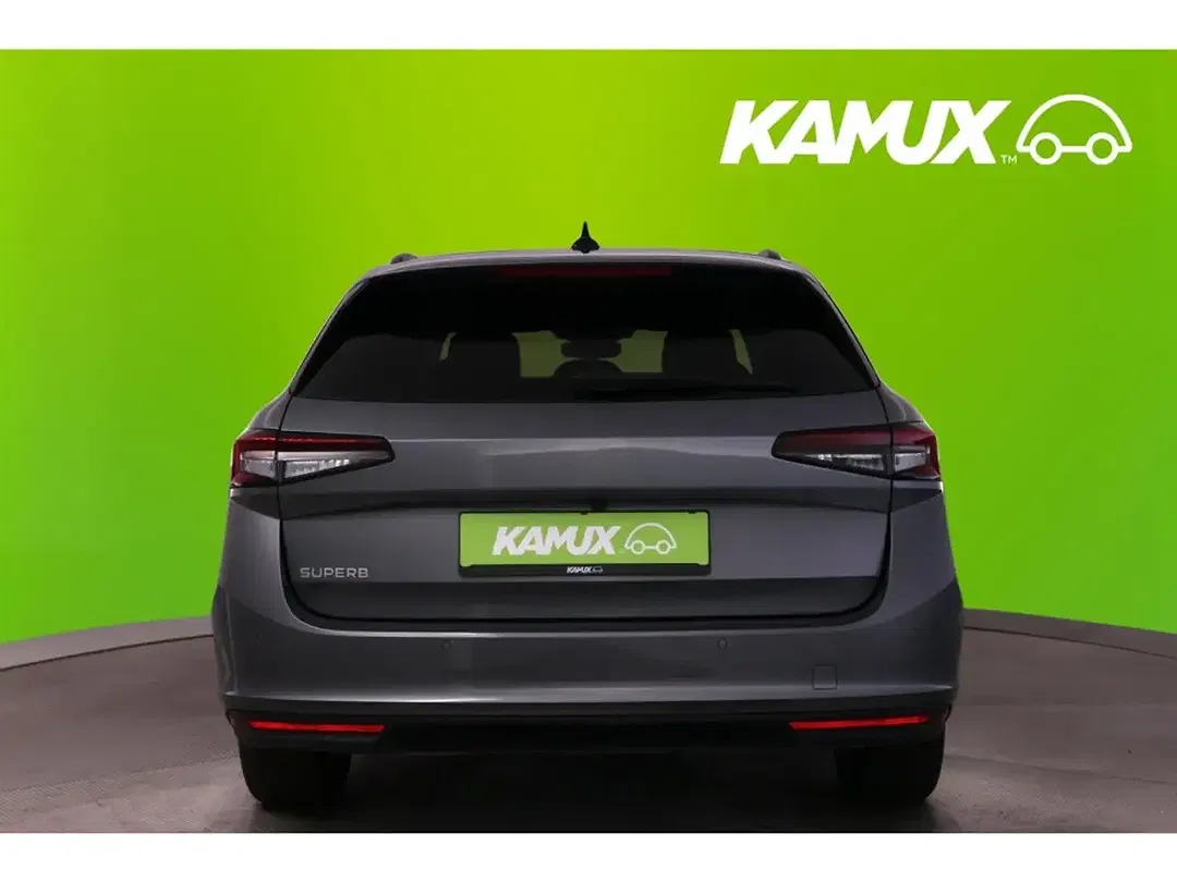 Skoda Superb - Thumbnail 4