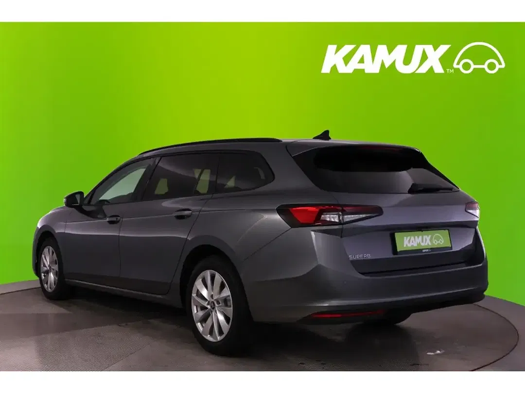 Skoda Superb - Thumbnail 5