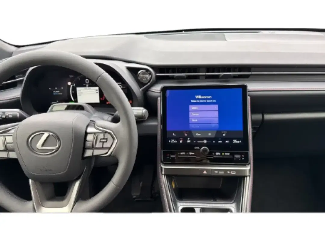 Lexus LBX - Thumbnail 7