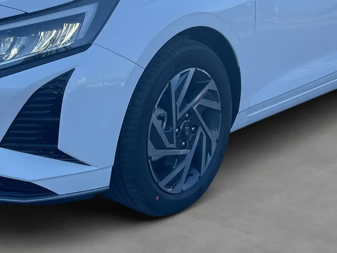 Hyundai i20 - Thumbnail 7