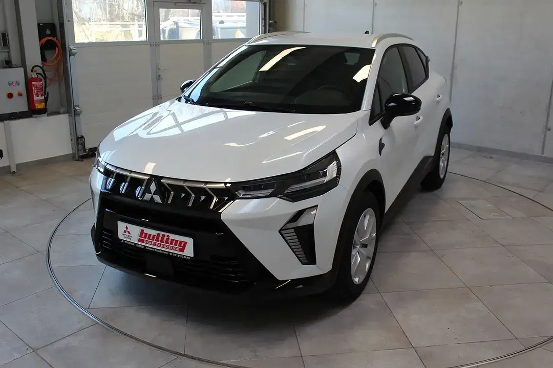 Mitsubishi ASX - Thumbnail 1