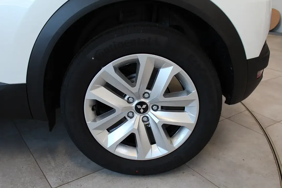 Mitsubishi ASX - Thumbnail 8
