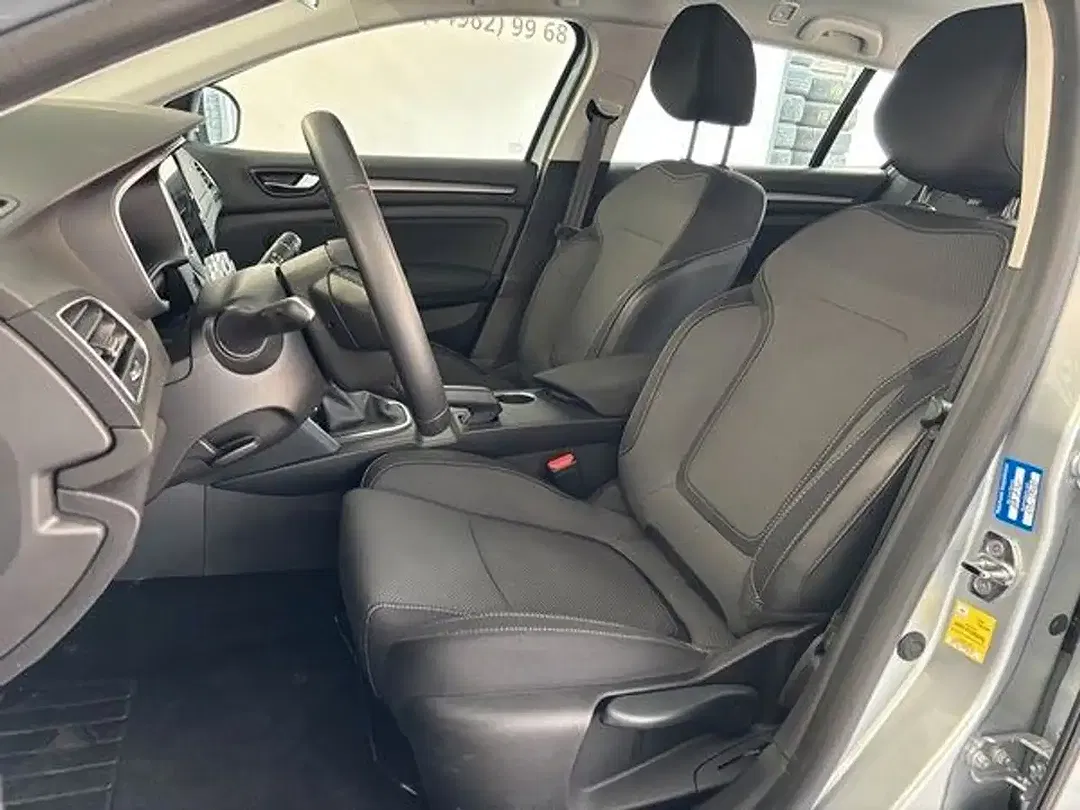 Renault Megane - Thumbnail 10