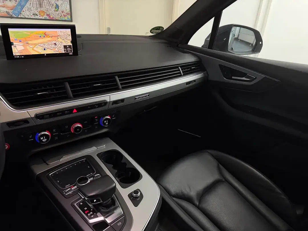 Audi Q7 - Thumbnail 15